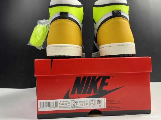 MaikeSneakers HIGH RETRO 'VOLT OG AIR GOLD' JORDAN 555088-118 1 0627